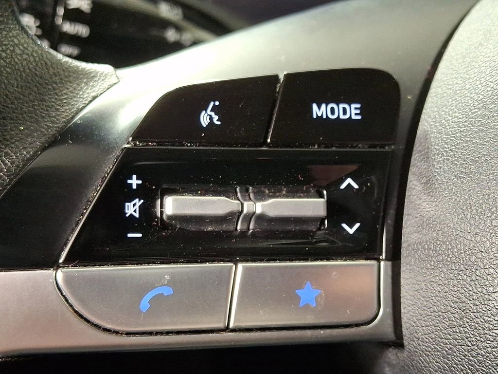 Used 2024 Hyundai Elantra SEL FWD image 20