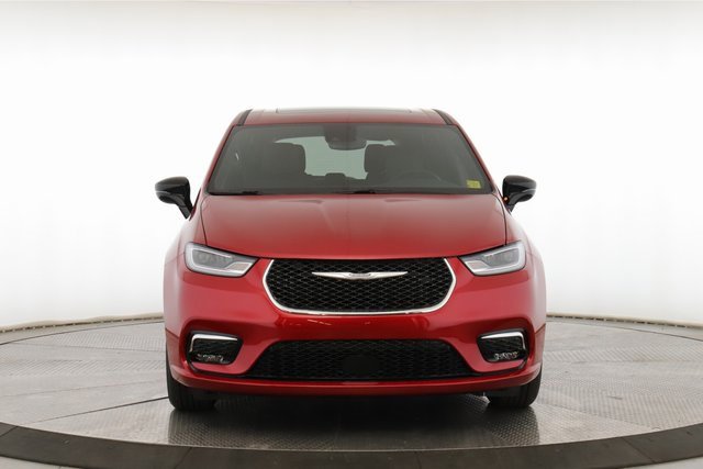 New 2026 Chrysler Pacifica Select image 12