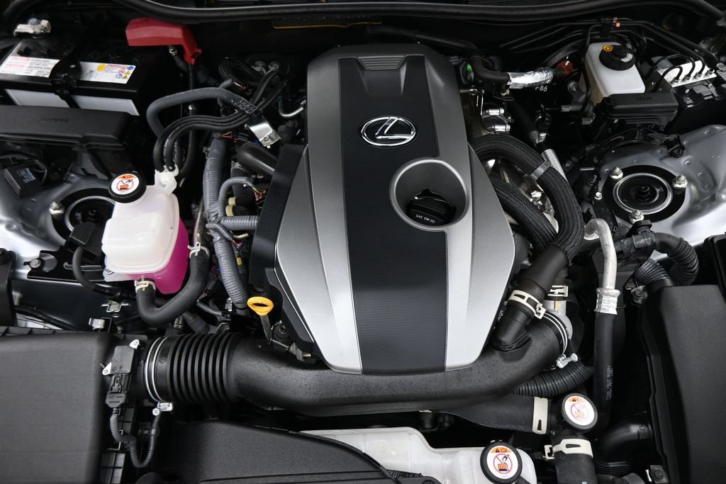Used 2024 Lexus IS 300 w/ Comfort Package RWD image 18