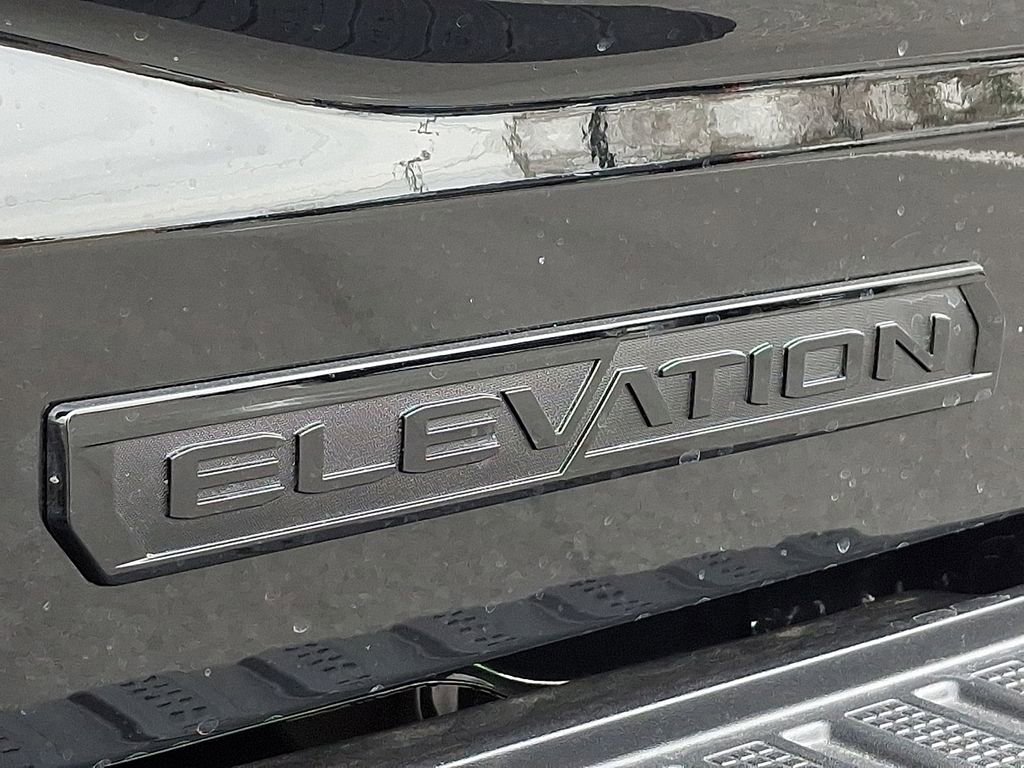 New 2026 GMC Sierra 1500 Elevation image 11