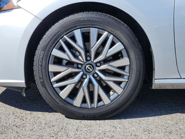 Certified 2024 Nissan Altima 2.5 SV image 7