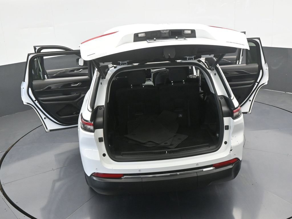 Used 2023 Jeep Grand Cherokee L Laredo w/ Luxury Tech Group I image 70