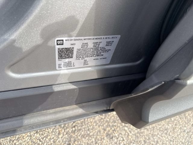Used 2023 GMC Terrain SLT AWD/4WD image 28