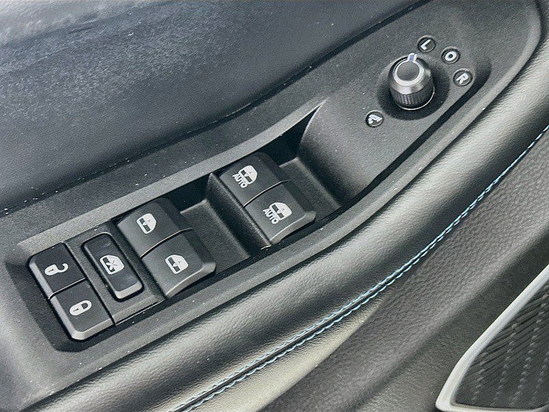 Used 2022 Jeep Grand Cherokee Trailhawk w/ Advanced Protech Group II AWD/4WD image 19