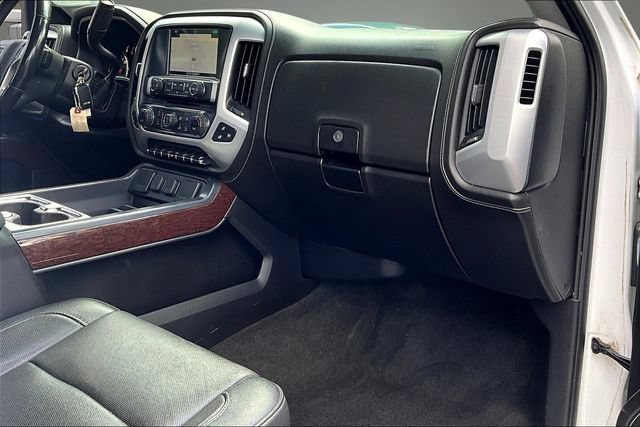 Used 2019 GMC Sierra 2500 SLT w/ Driver Alert Package AWD/4WD image 27