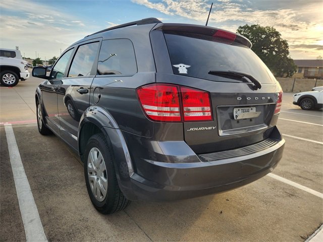 Used 2020 Dodge Journey SE w/ SE Popular Equipment Group FWD image 3