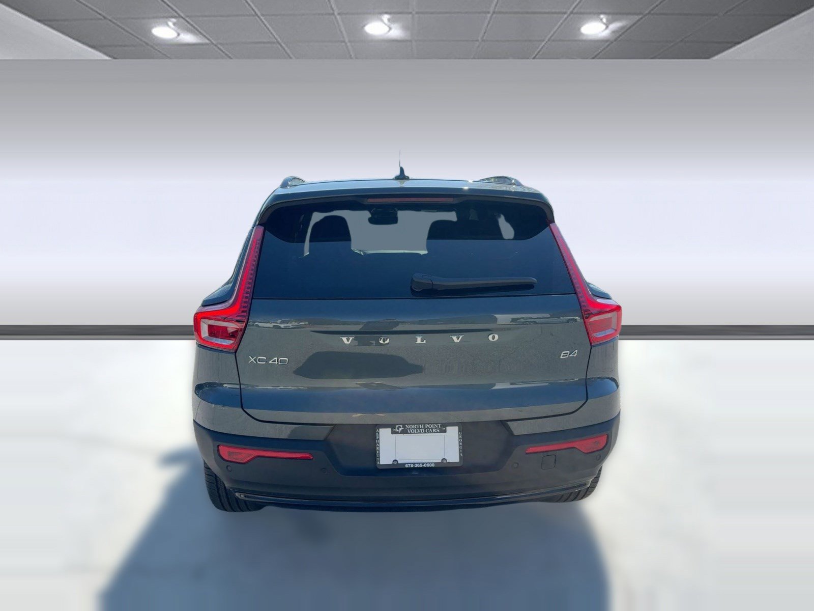 New 2026 Volvo XC40 B4 Core w/ Protection Package image 10