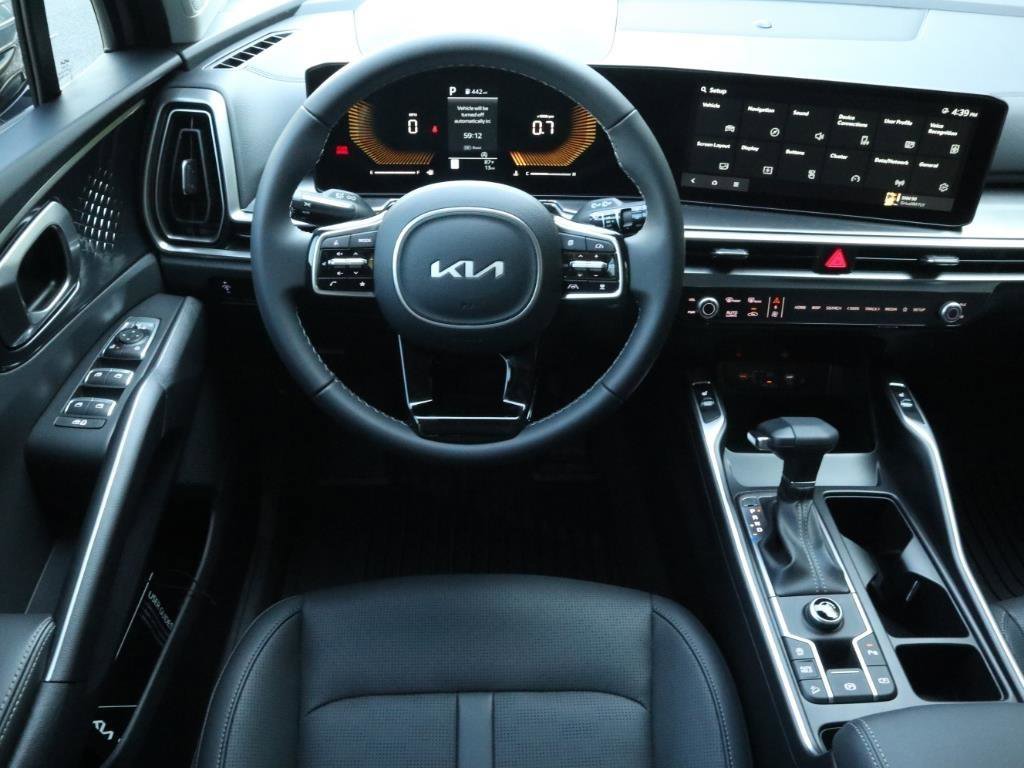New 2025 Kia Sorento S w/ Panoramic Sunroof Package FWD image 6