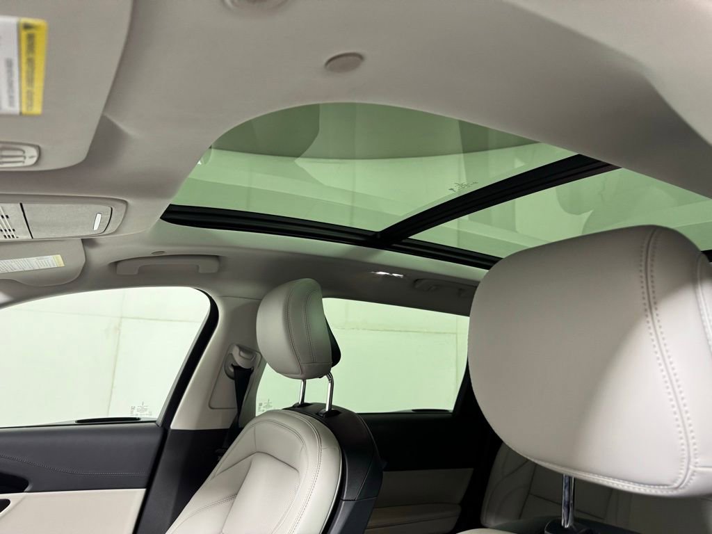 New 2026 Lincoln Nautilus Premier w/ Equipment Group 102A AWD/4WD image 23