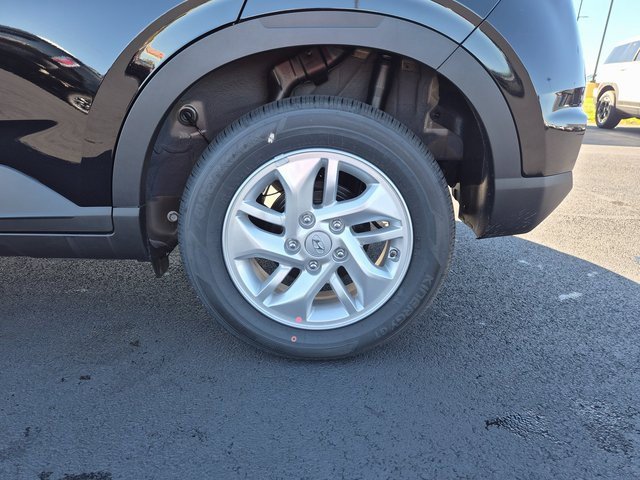 New 2026 Hyundai Venue SE image 23