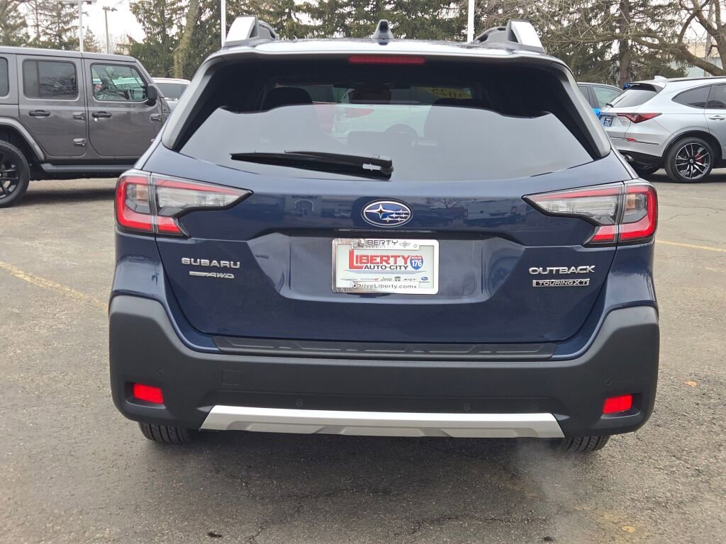 Certified 2025 Subaru Outback Touring XT image 12