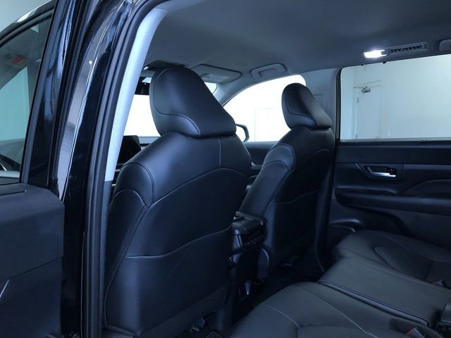 Used 2026 Toyota Grand Highlander AWD image 20