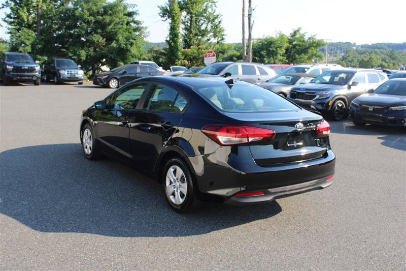 Used 2017 Kia Forte LX w/ LX Popular Package FWD image 6