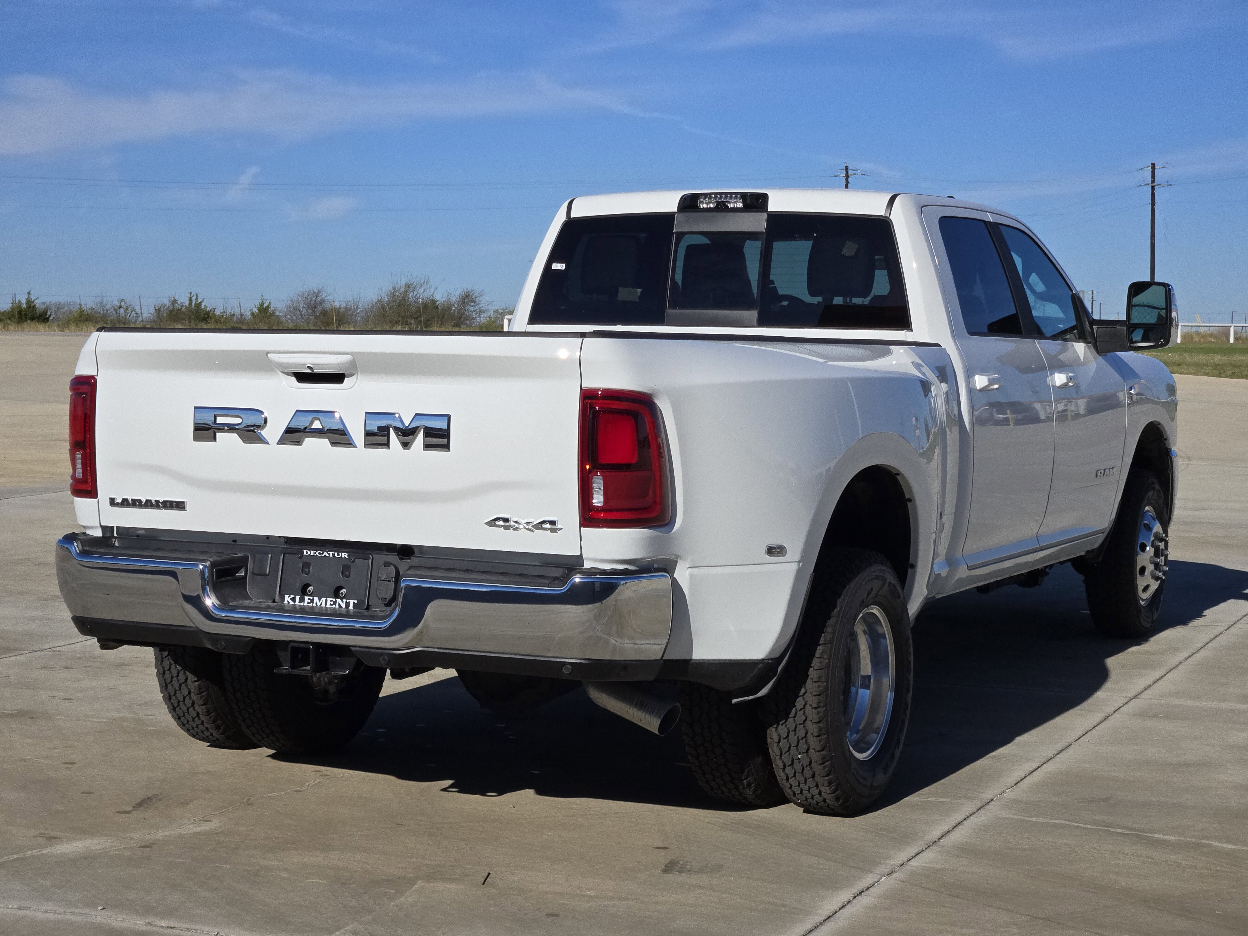 New 2026 RAM 3500 Laramie AWD/4WD image 5