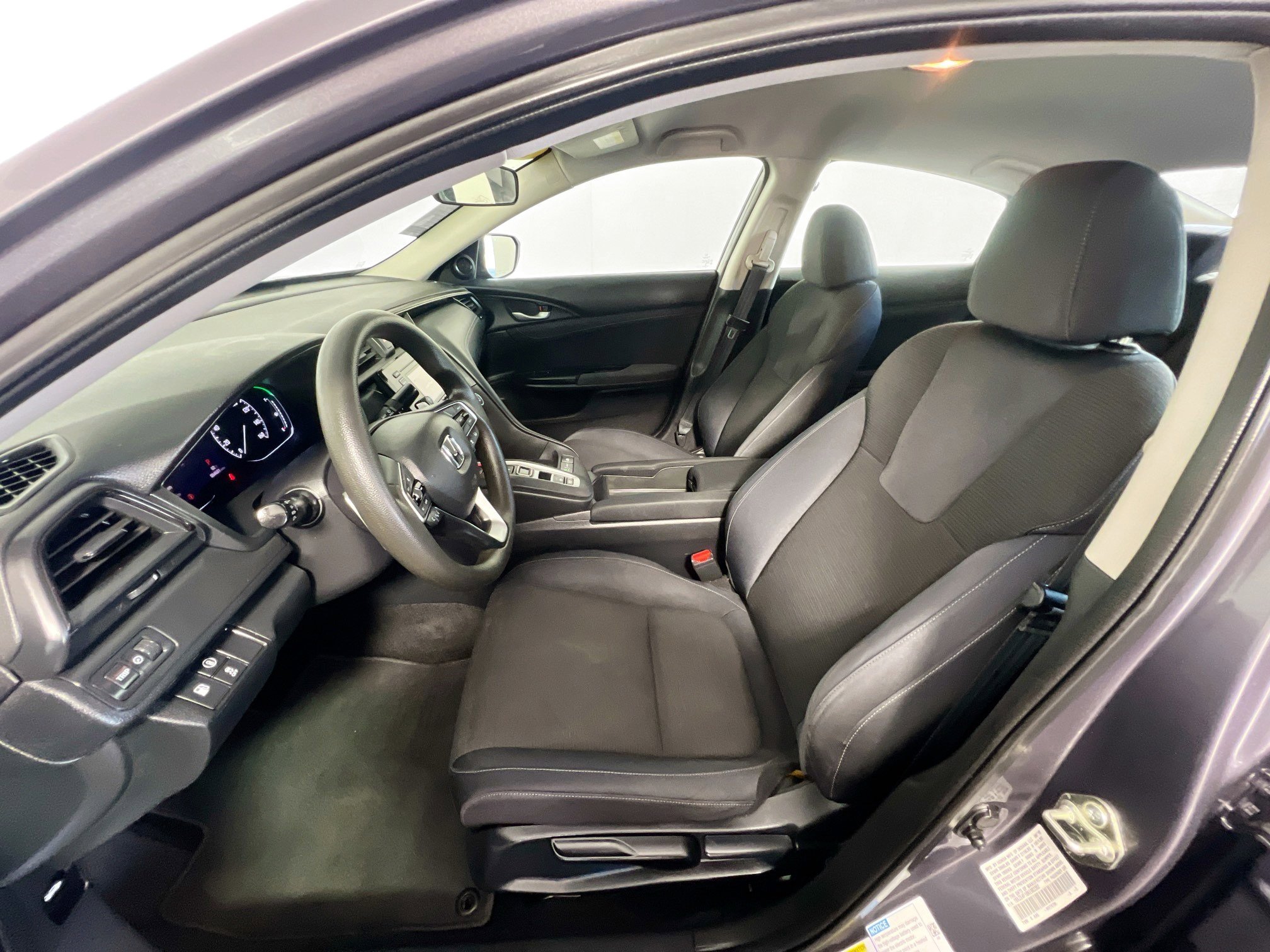 Used 2019 Honda Insight LX image 14