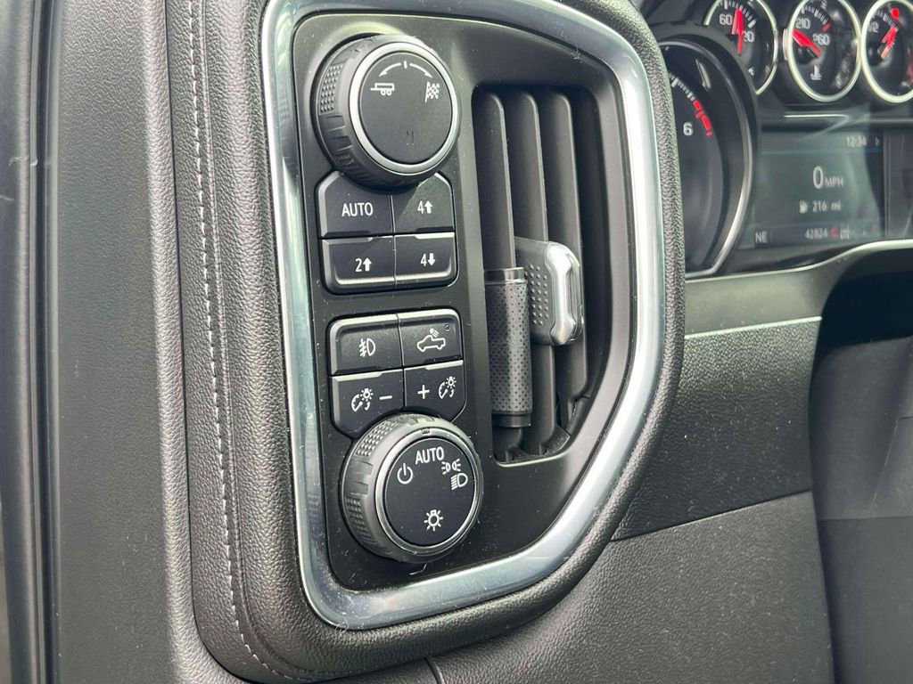 Used 2019 Chevrolet Silverado 1500 LT Trail Boss image 20