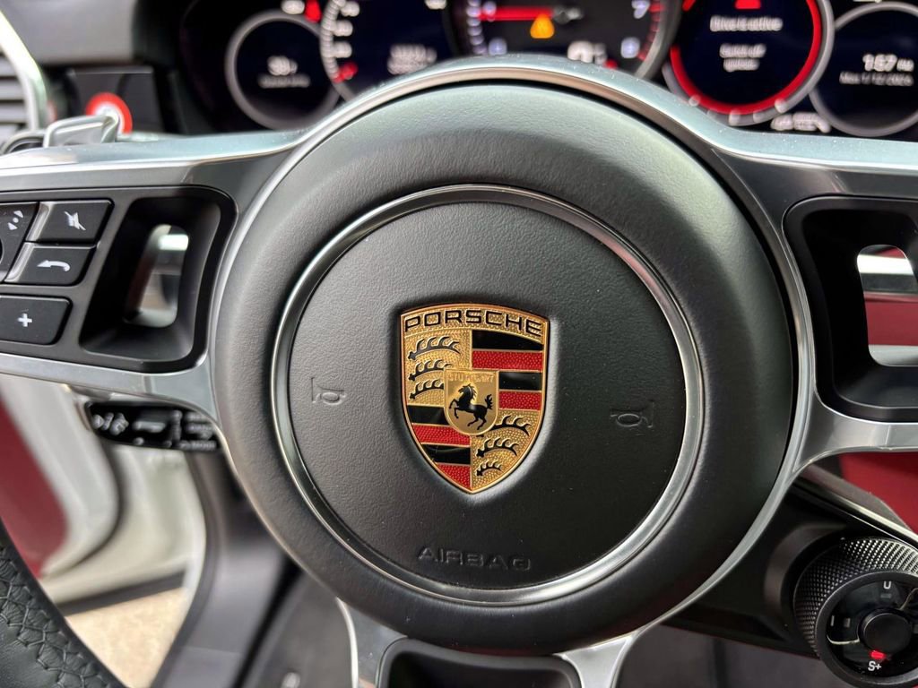 Used 2023 Porsche Cayenne GTS image 29