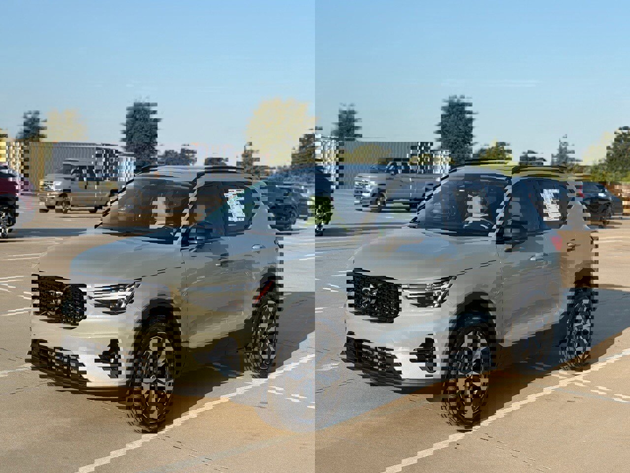 New 2026 Volvo XC40 B5 Plus w/ Protection Package Premier image 3