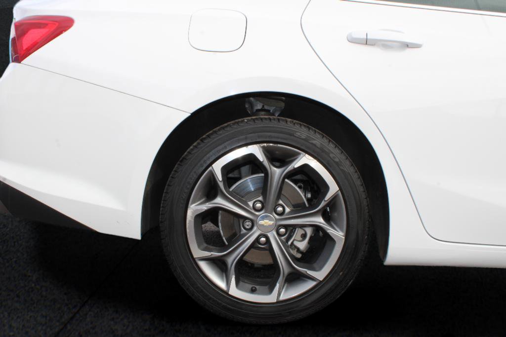 Used 2024 Chevrolet Malibu LT image 25