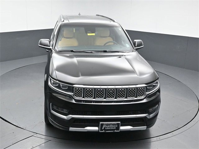 Used 2023 Jeep Grand Wagoneer Series III image 45