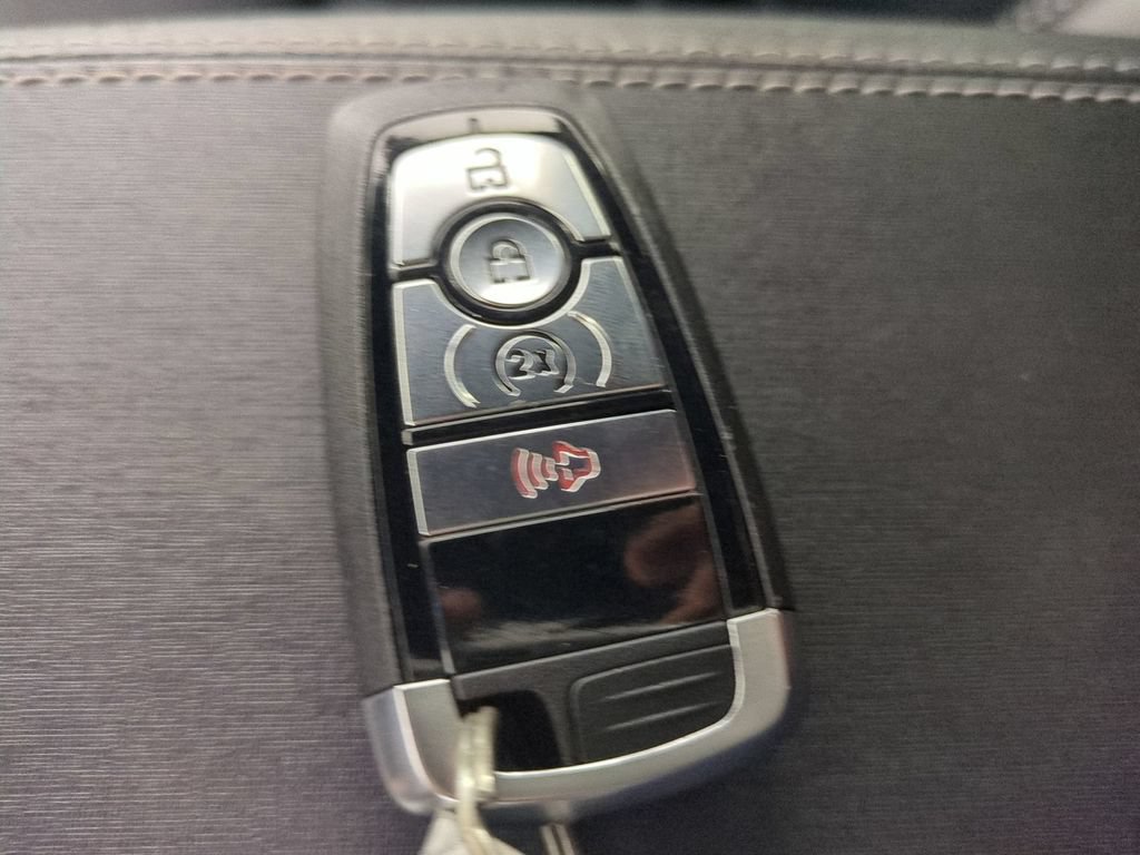 Used 2025 Ford Bronco Outer Banks AWD/4WD image 36