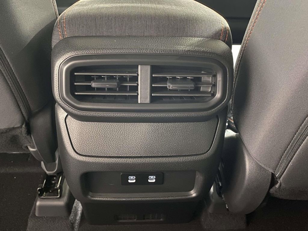 New 2026 Honda Pilot Sport image 13