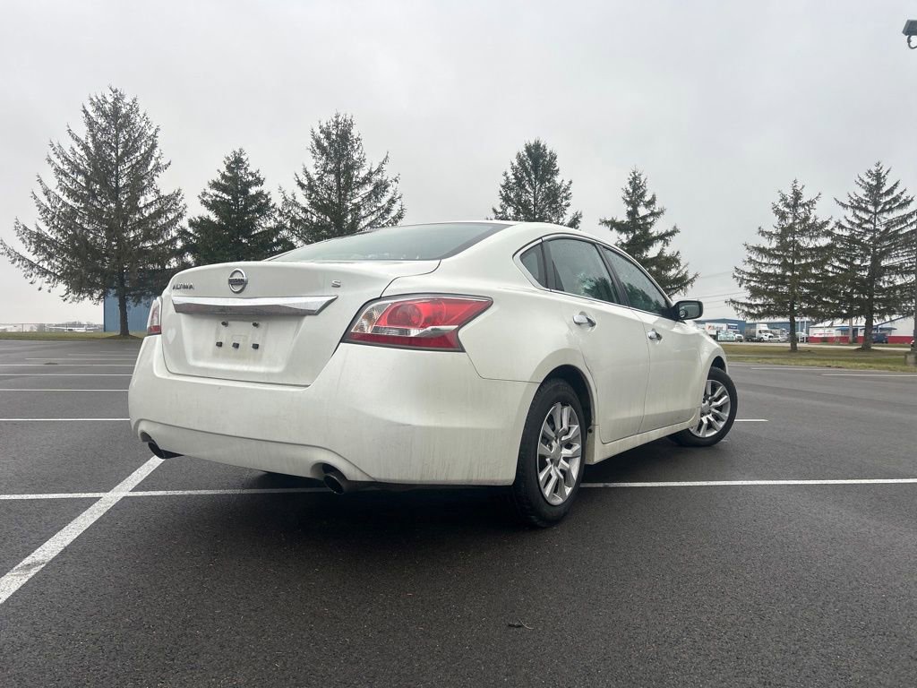 Used 2015 Nissan Altima 2.5 S image 10