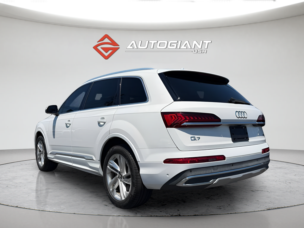 Used 2025 Audi Q7 3.0T Prestige AWD/4WD image 5