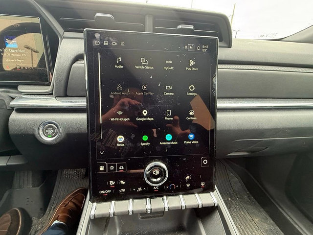 Used 2026 GMC Terrain Elevation w/ Technology Package II AWD/4WD image 27