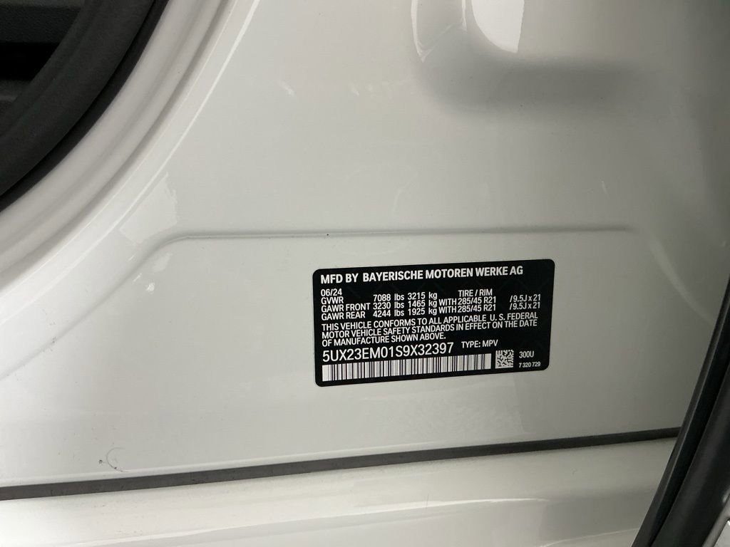 Certified 2025 BMW X7 xDrive40i AWD/4WD image 39