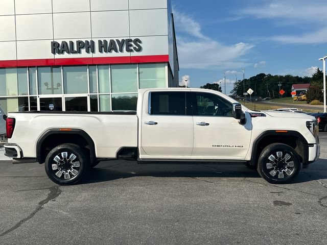 Used 2024 GMC Sierra 2500 Denali w/ Denali Reserve Package AWD/4WD image 2