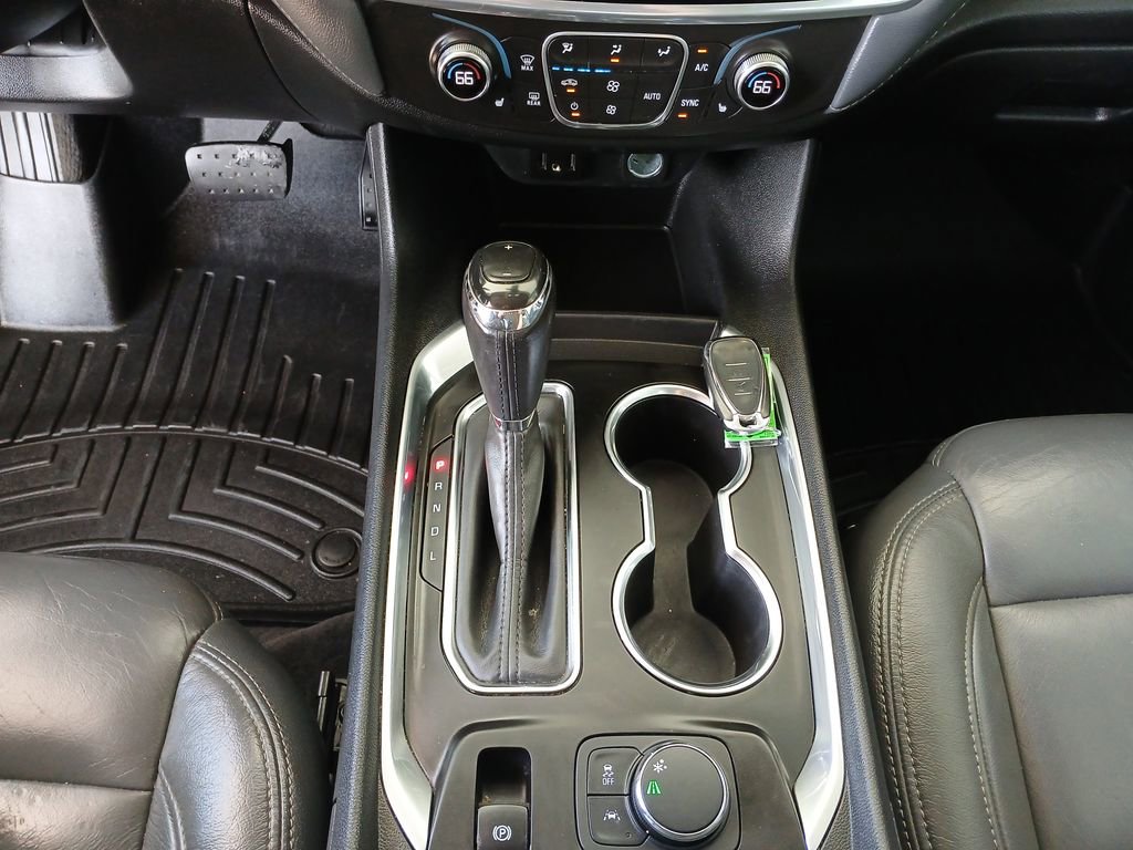 Certified 2020 Chevrolet Traverse LT image 16