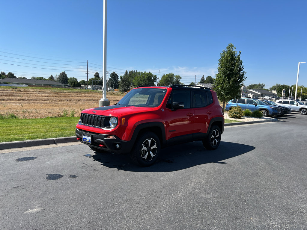Used 2022 Jeep Renegade Trailhawk w/ Trailer Tow Group