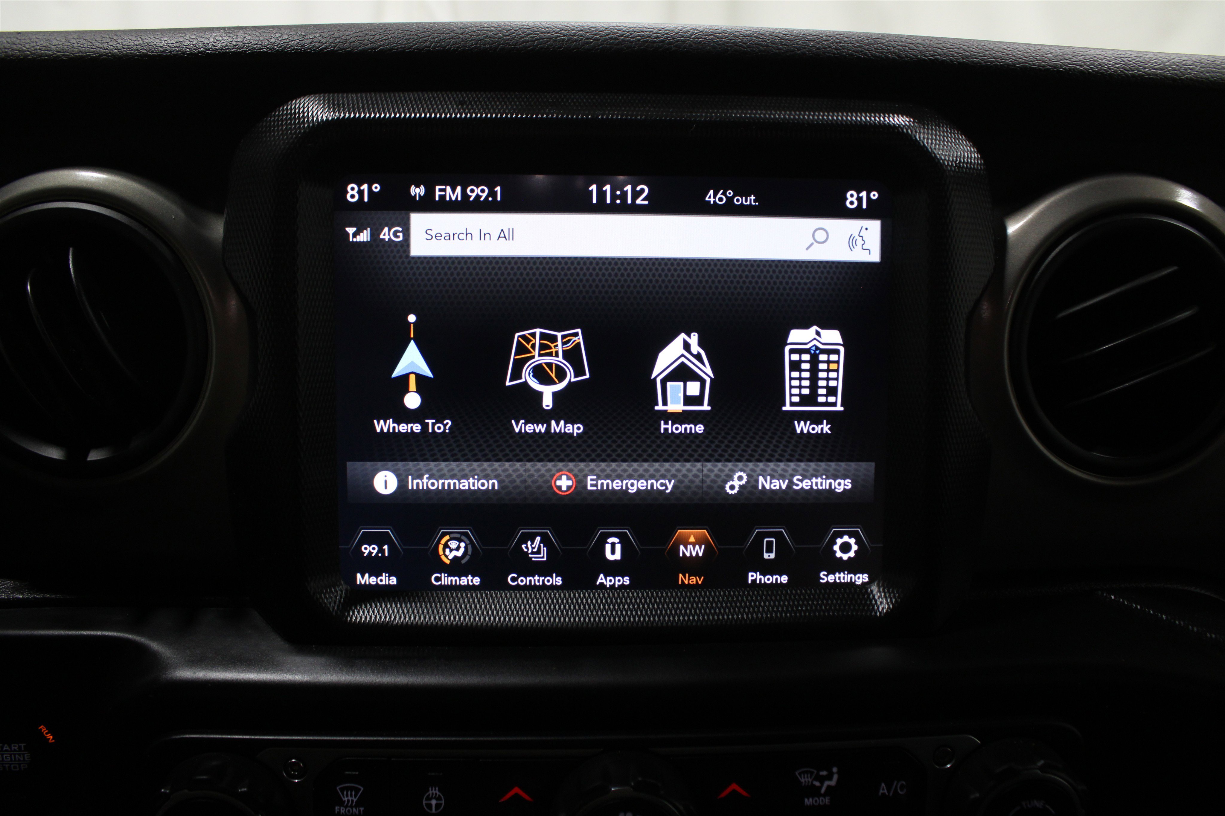 Used 2021 Jeep Gladiator Willys image 18