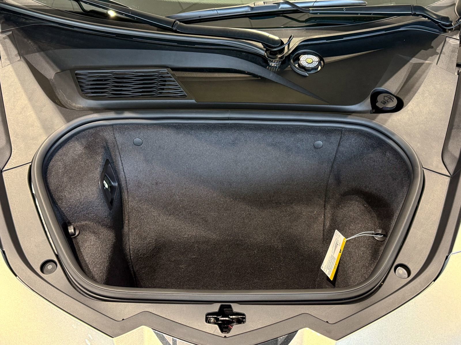 Used 2023 Chevrolet Corvette Stingray Premium Conv image 36