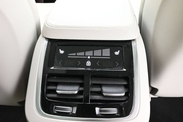 Used 2023 Volvo XC90 B6 Plus w/ Protection Package AWD/4WD image 32
