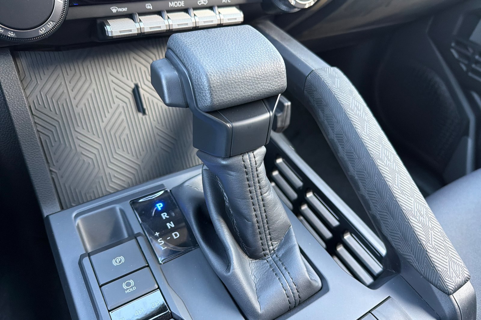 New 2026 Toyota Tacoma SR5 image 18