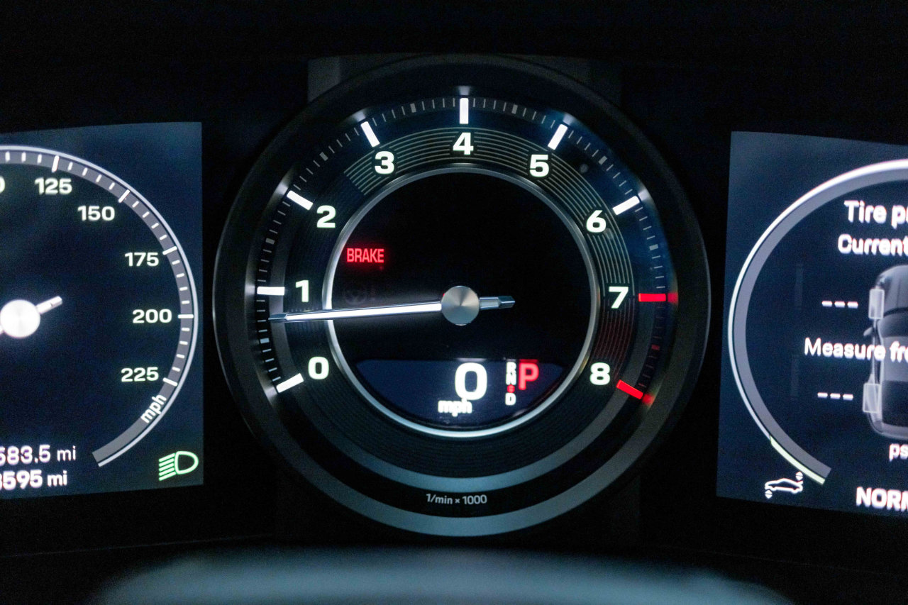 Used 2024 Porsche 911 Turbo image 62