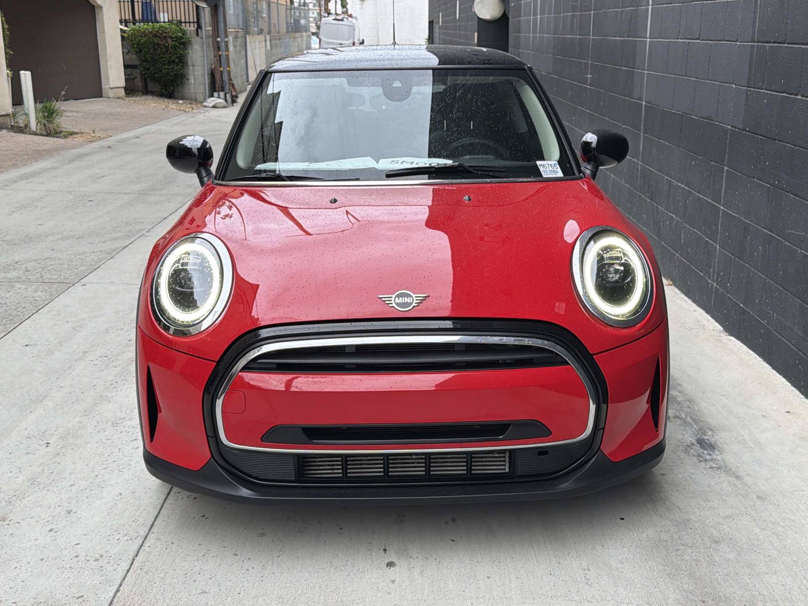 Used 2024 MINI Cooper 2-Door Hardtop FWD image 3