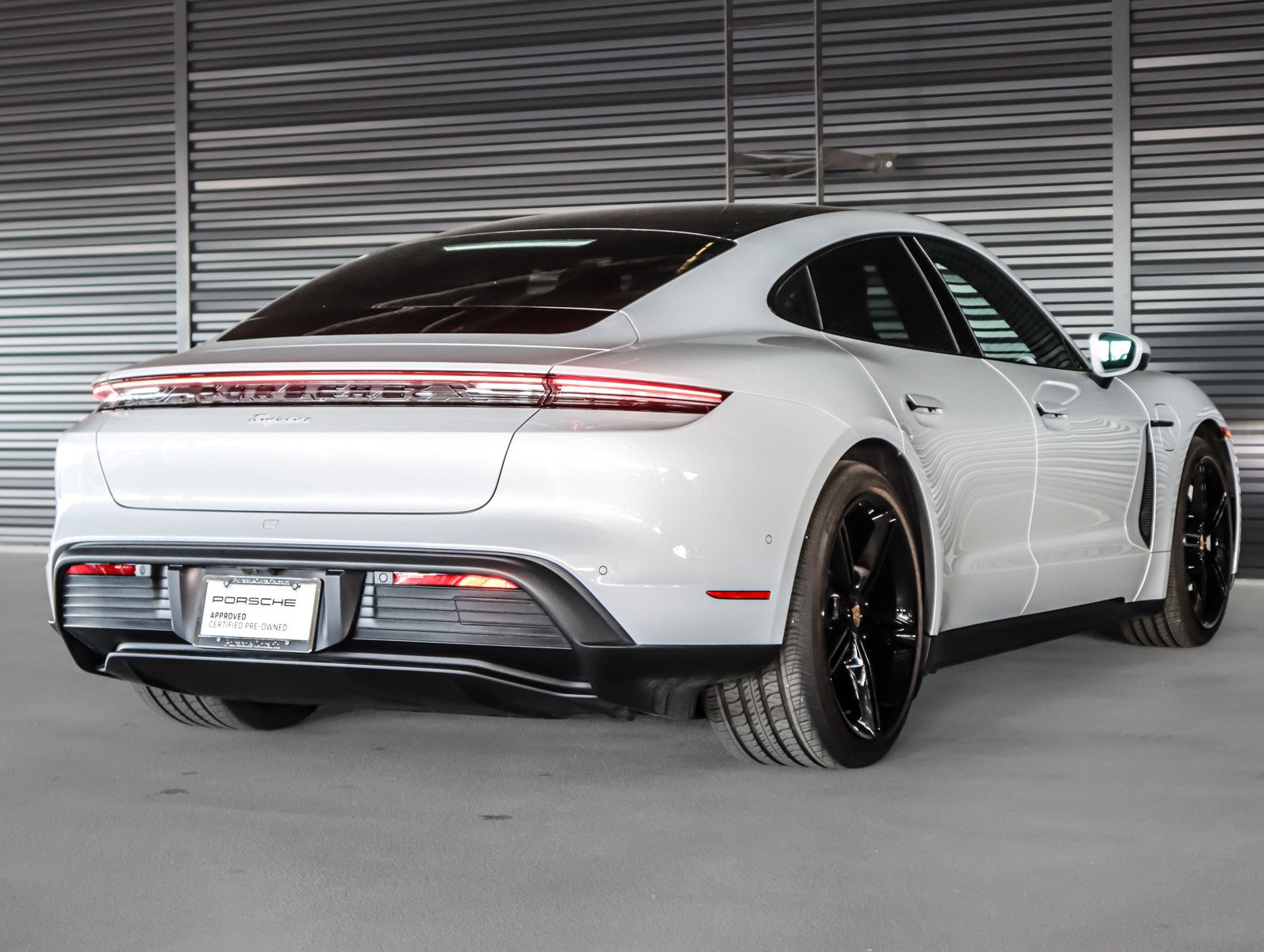 Certified 2024 Porsche Taycan image 10