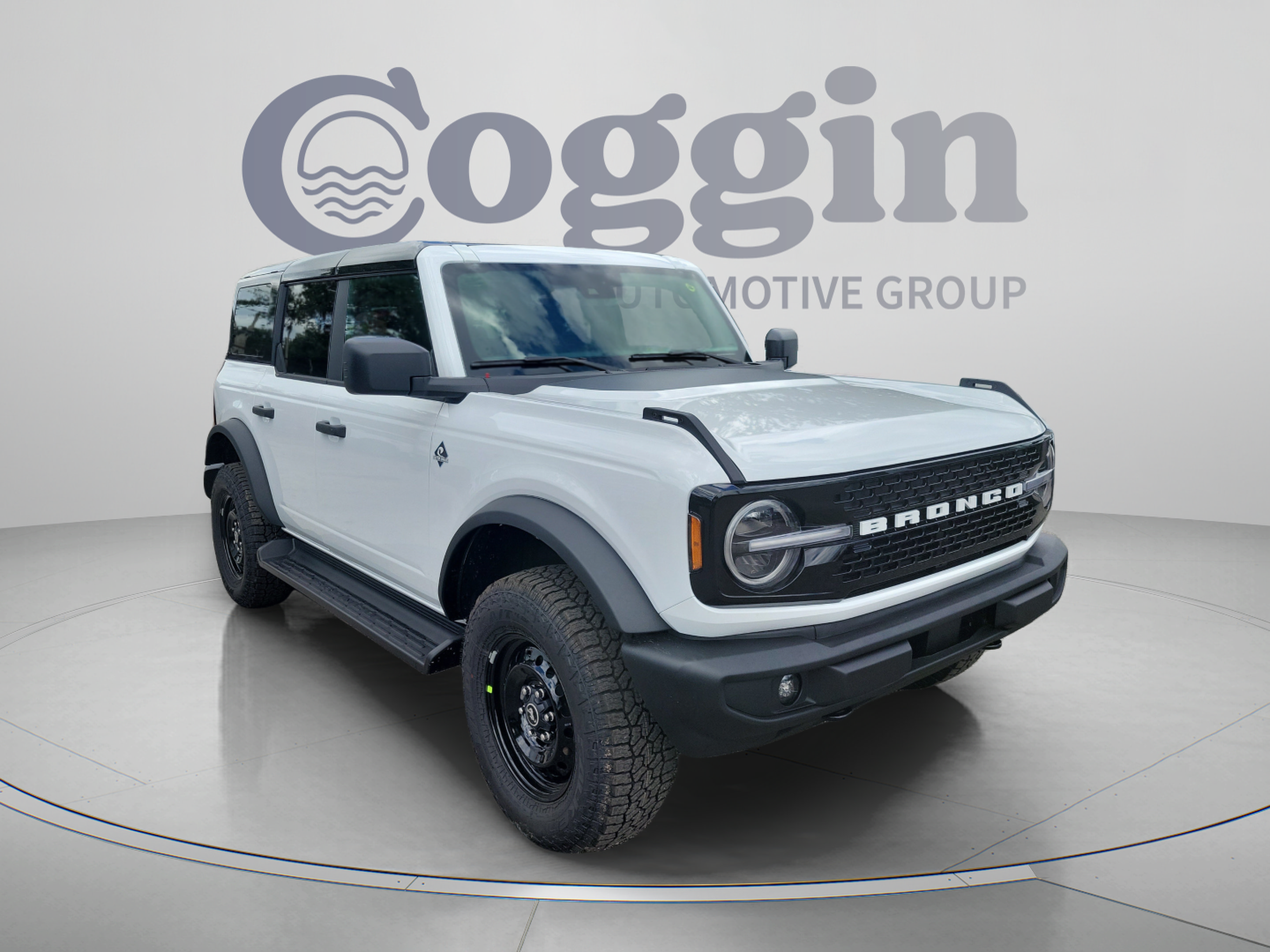 New 2026 Ford Bronco Outer Banks w/ Black Appearance Package AWD/4WD image 4