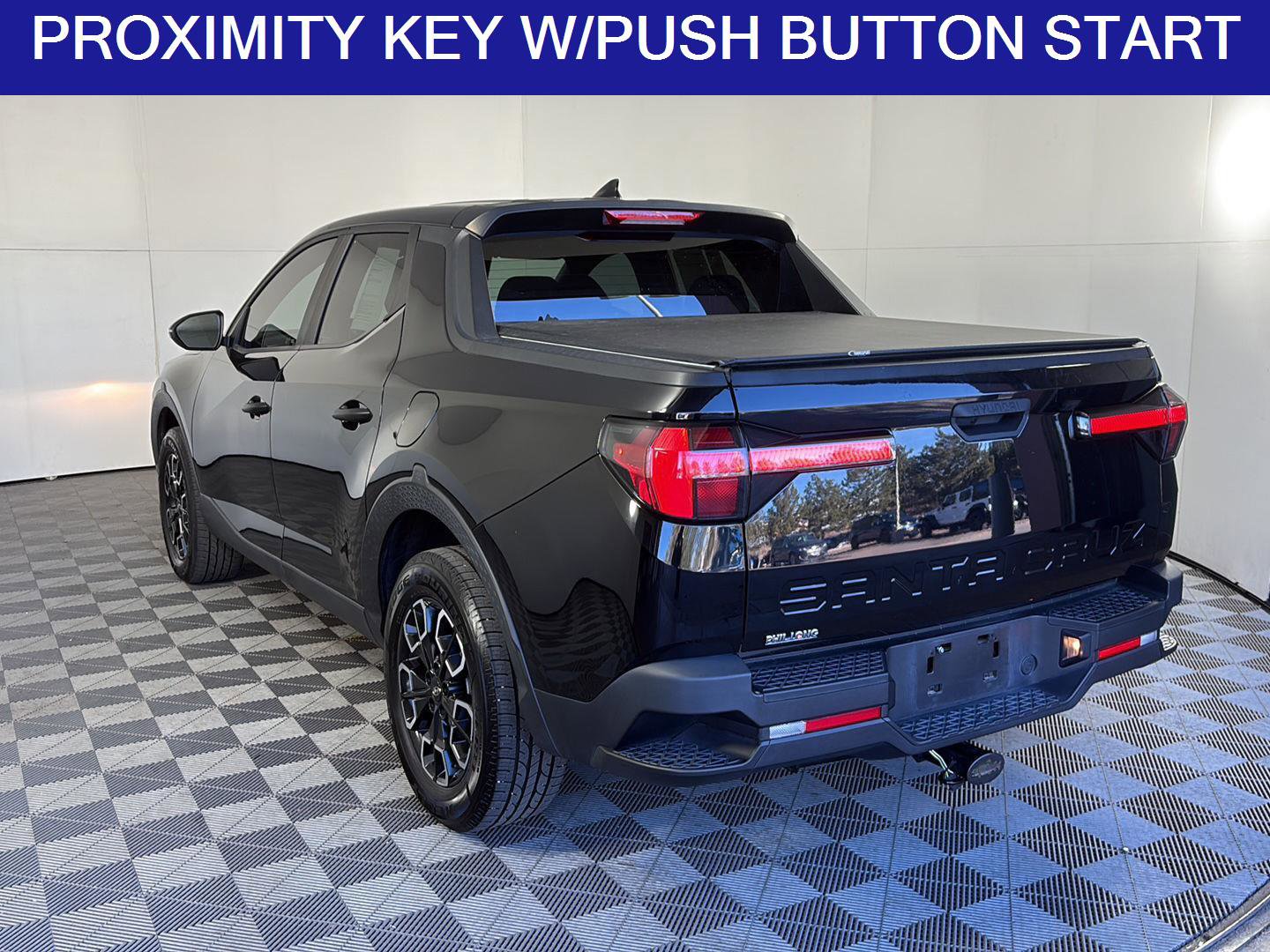 Used 2022 Hyundai Santa Cruz SEL image 7