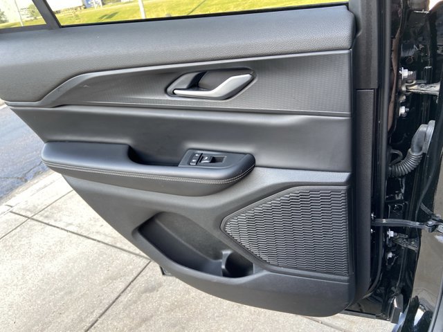 Used 2024 Jeep Grand Cherokee Laredo image 51