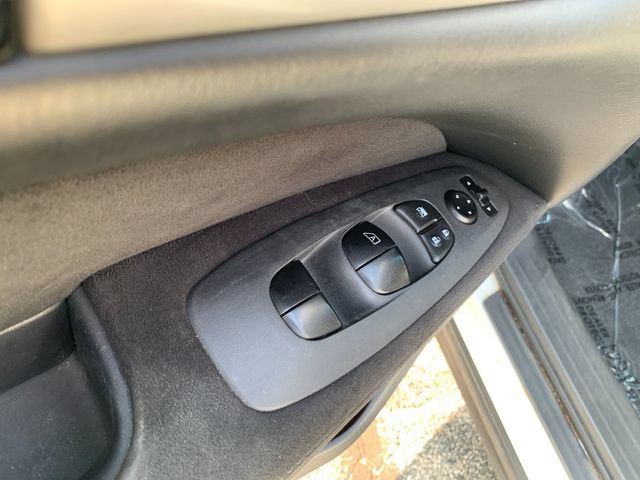 Used 2015 Nissan Pathfinder S AWD/4WD image 12