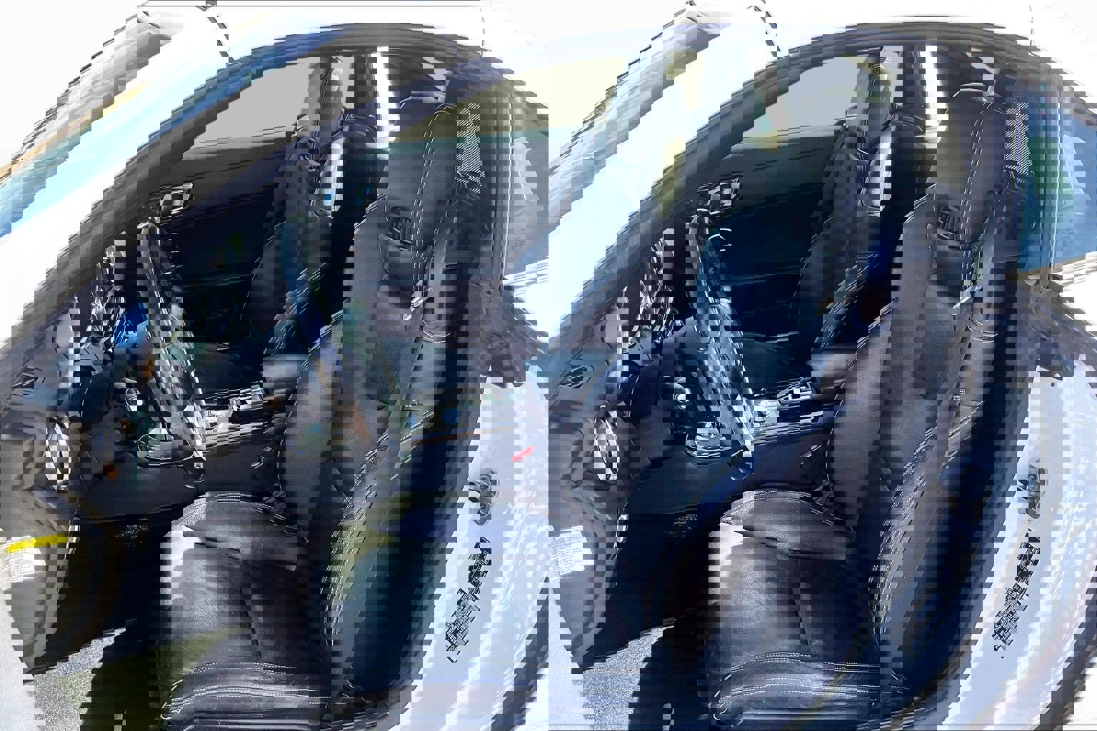 Used 2014 Mercedes-Benz SLK 350 image 18