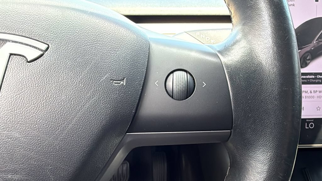 Used 2019 Tesla Model 3 Mid Range RWD image 30