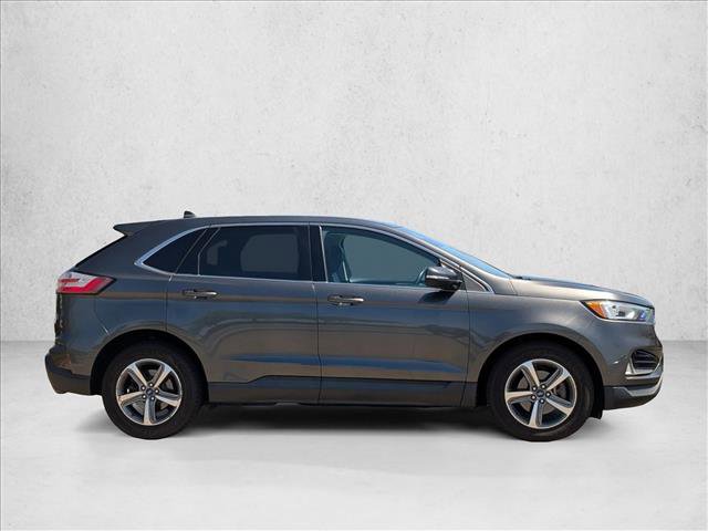 Used 2020 Ford Edge SEL w/ Convenience Package FWD image 4