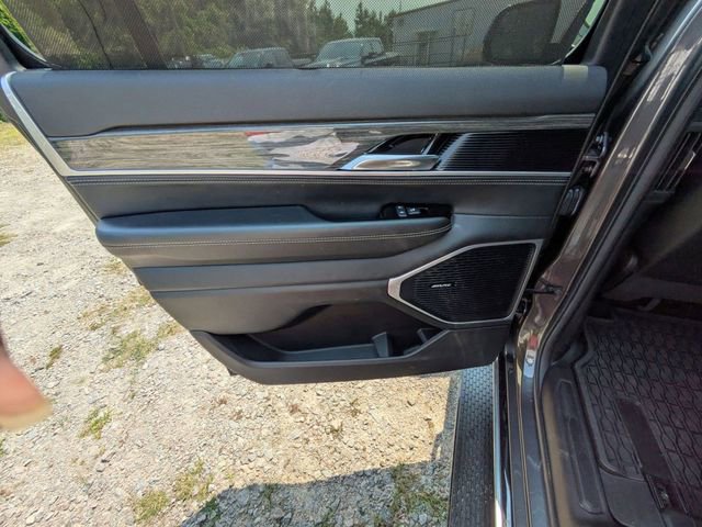 Used 2022 Jeep Wagoneer Series III w/ Convenience Group I image 27