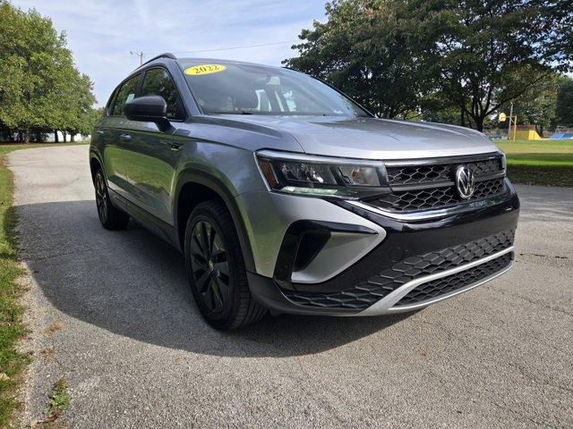 Used 2022 Volkswagen Taos S image 8