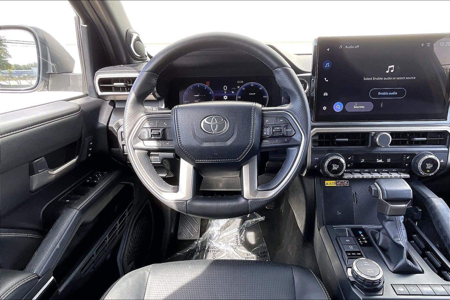 Used 2025 Toyota 4Runner Limited w/ Tow Technology Package AWD/4WD image 6